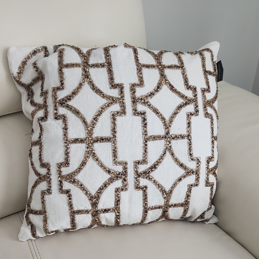 4 PILLOWS COVERS White and Brown Geometric Accent Pillow with Textured Design